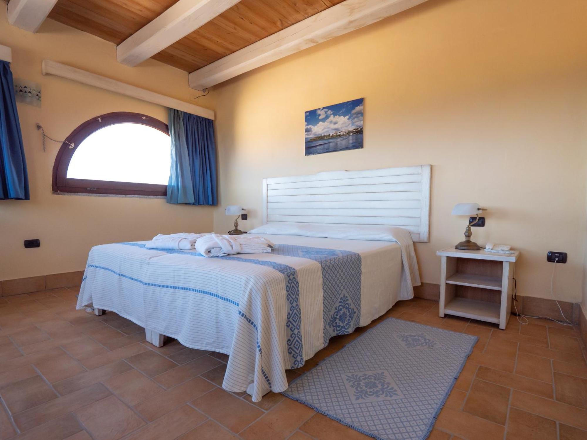 Hotel Luci Del Faro カラゼッタ エクステリア 写真